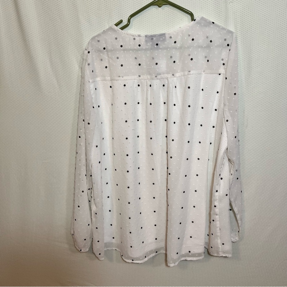 Lane Bryant White and Black Polka Dot Button-Front Blouse built in lining - Picture 5 of 11